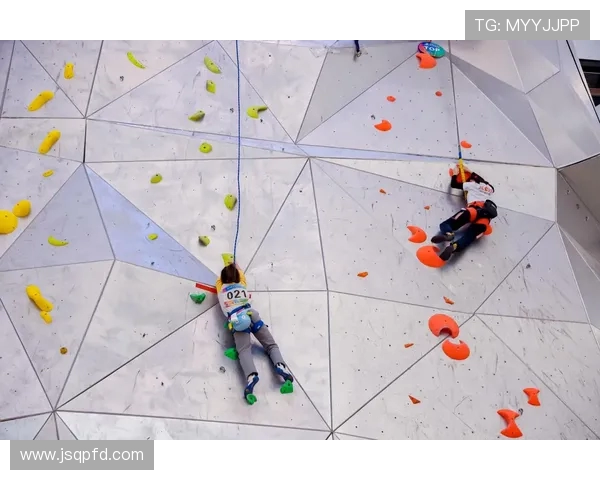 张磊亲述极限运动的挑战与乐趣分享，助你迈向更高的极限体验