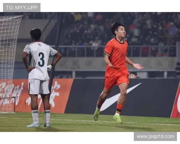 中国队迎战叙利亚队亚洲杯激战在即球迷热情高涨期待精彩对决