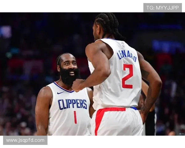 凯尔特人对快船比赛前瞻及胜负预测分析与关键球员表现点评