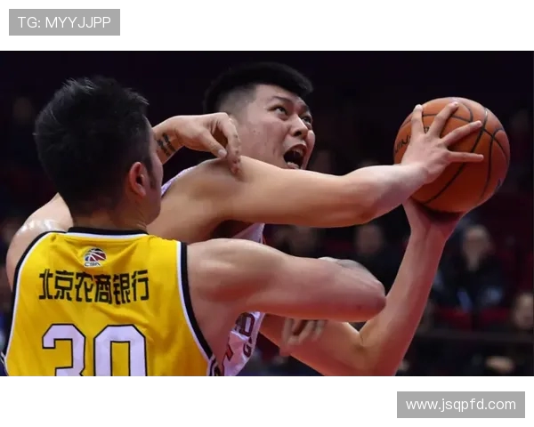 朱荣振的艺术之路：从默默无闻到璀璨星光的成长历程与心路历程