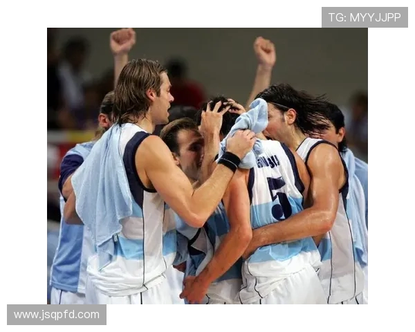 梦之队与阿根廷的巅峰对决揭示篮球魅力与激情的完美交融 梦之队与阿根廷的巅峰对决揭示篮球魅力与激情的完美交融