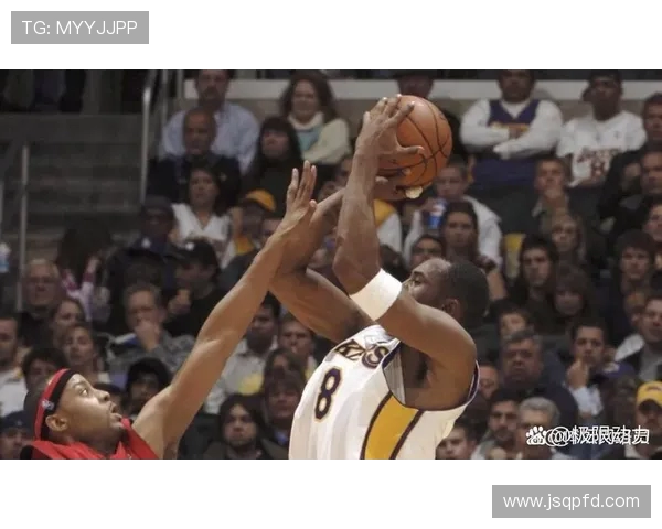 科比布莱恩特传奇生涯回顾与对篮球运动的深远影响分析 科比布莱恩特传奇生涯回顾与对篮球运动的深远影响分析