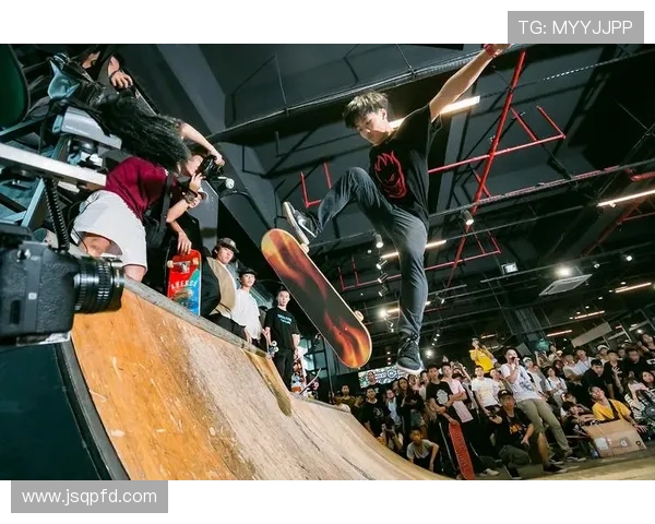 深圳滑板队创新防反战术探索与实践的深度剖析与启示